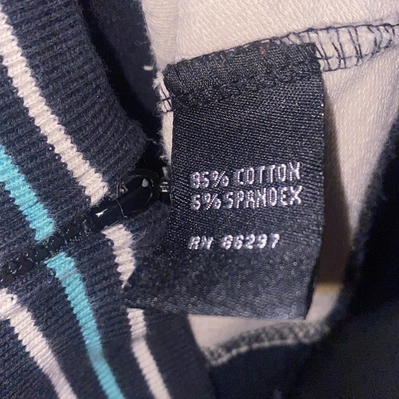 BCBG MAX AZRIA BLACK & IVORY SHORT SLEEVE ACTIVE WEAR JACKET - Picture 4 of 4